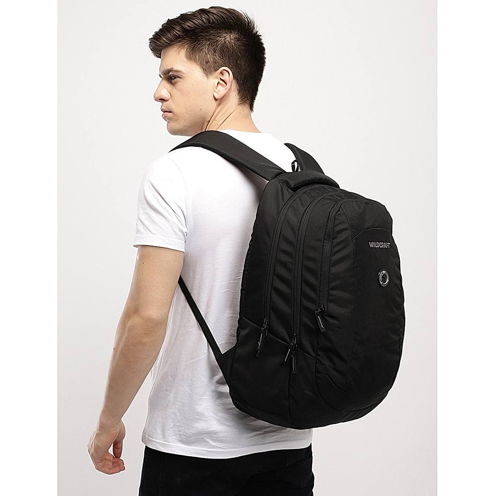 Laptop backpack cheap wildcraft